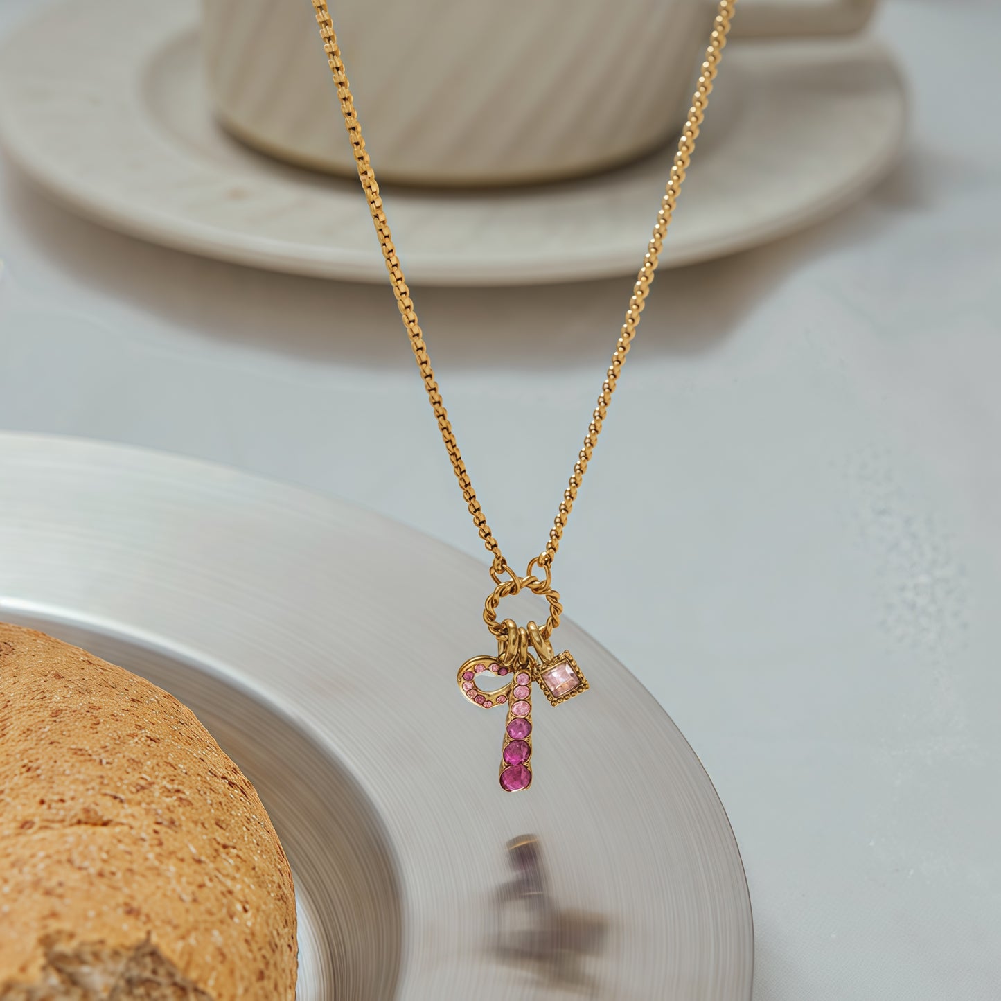 Auspicious Key & Heart – The Eastern Blessing Necklace