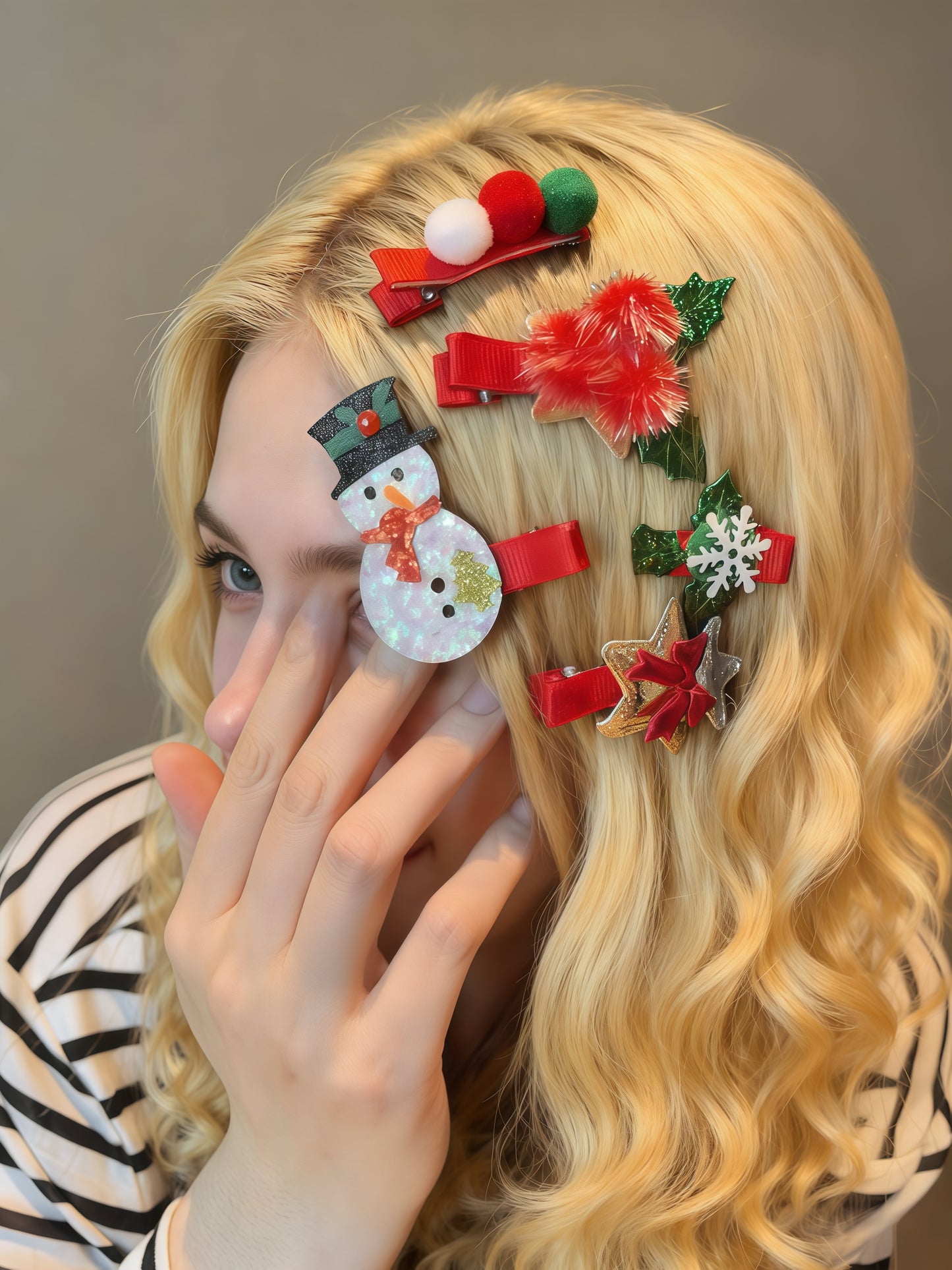 Christmas Snowman & Holly – The Festive Wonder Series