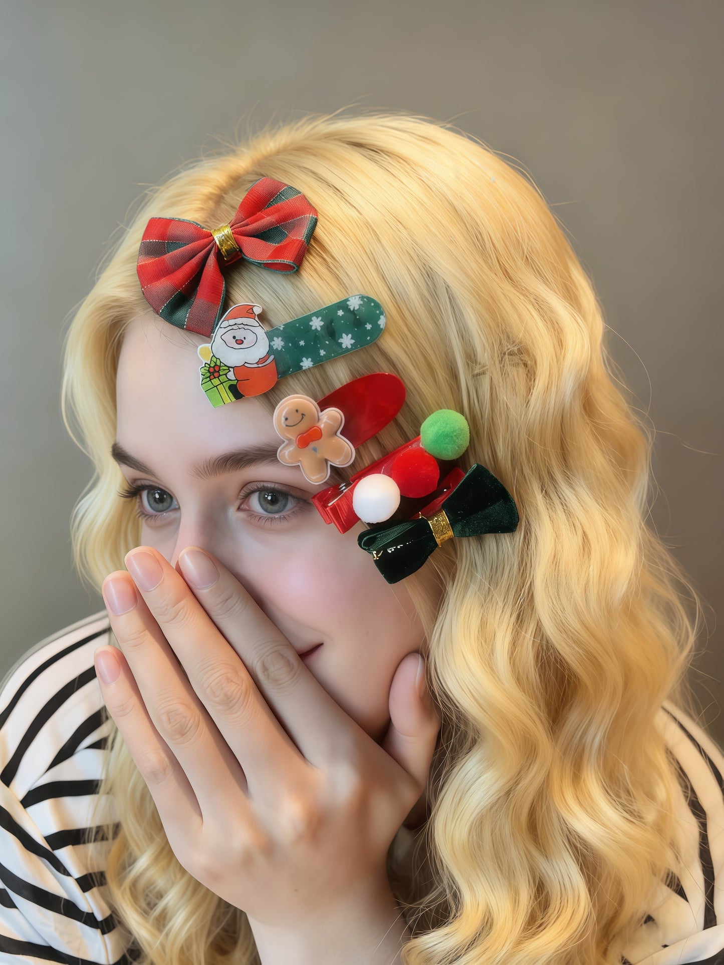 Christmas Gingerbread & Santa – The Festive Delight Series